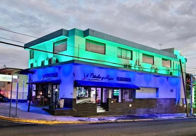 Itza-Bella Suites Isabela Bagian luar foto